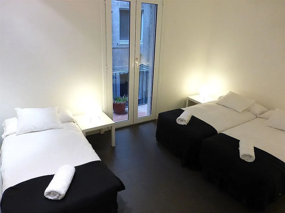 Super Balmes Guest House 바르셀로나