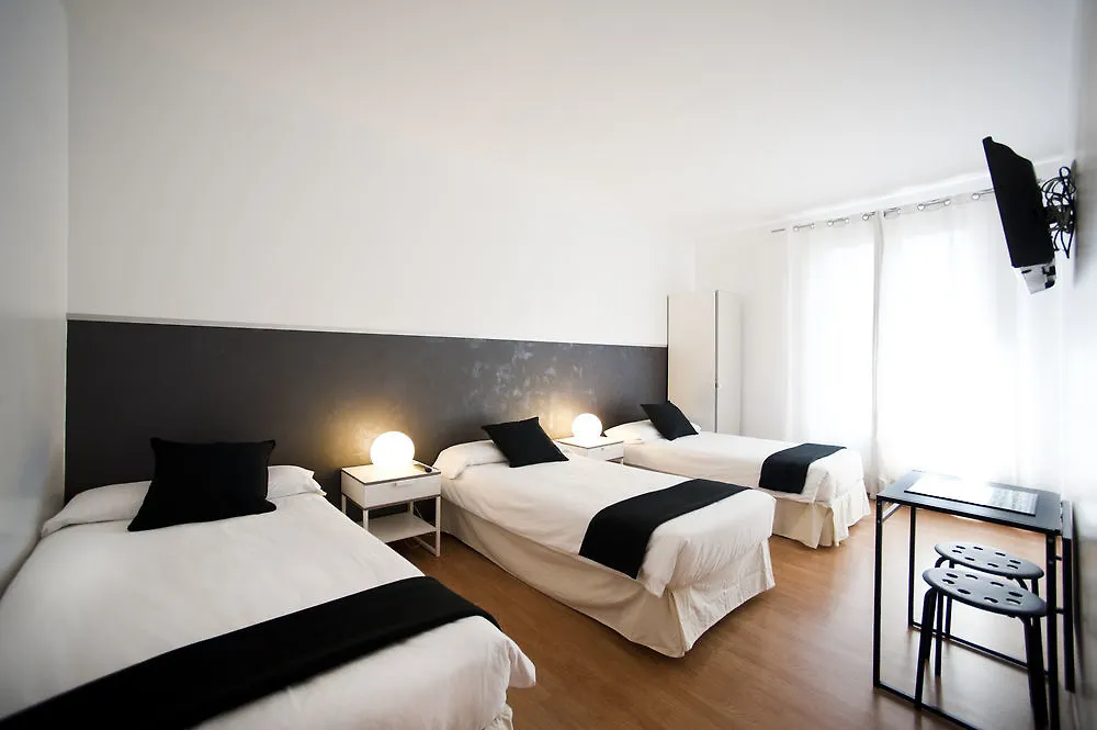 Hotel Super Balmes Guest House Barcelona