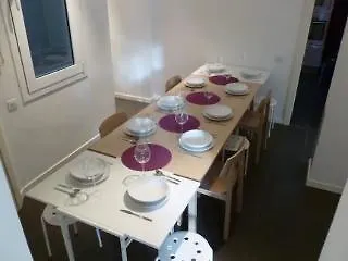 Super Balmes Guest House Барселона 3*,  Испания