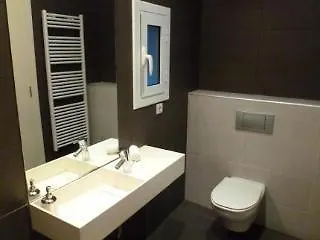 Super Balmes Guest House Барселона 3*,