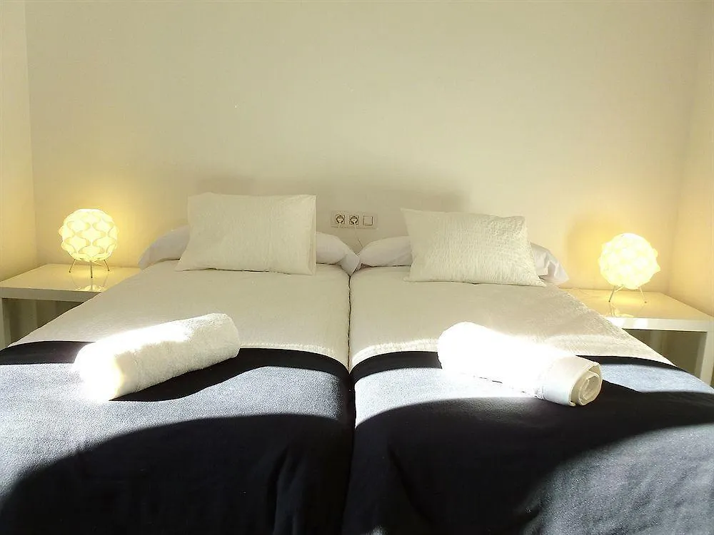 Super Balmes Guest House Barcelona
